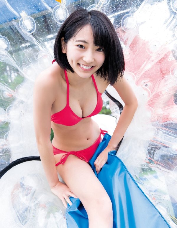 エッチで可愛い女優の水着姿、武田玲奈 (14)