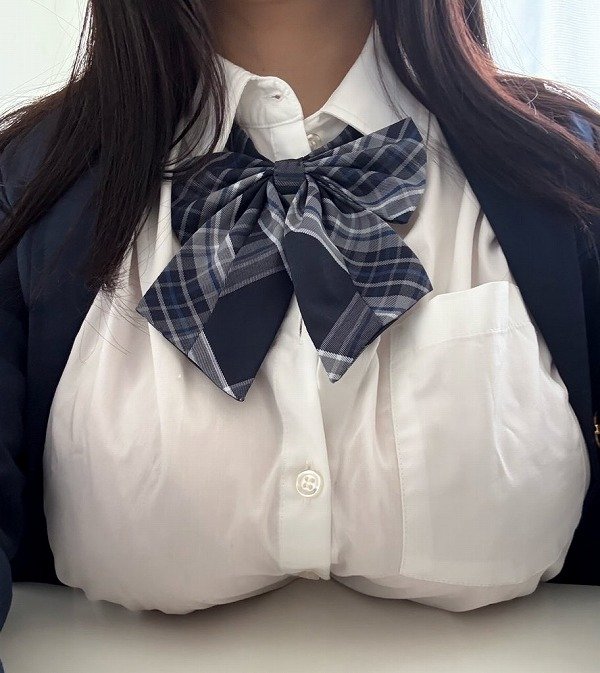 巨乳