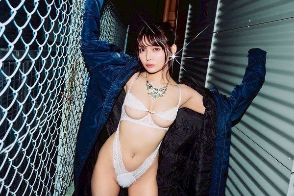 似鳥沙也加