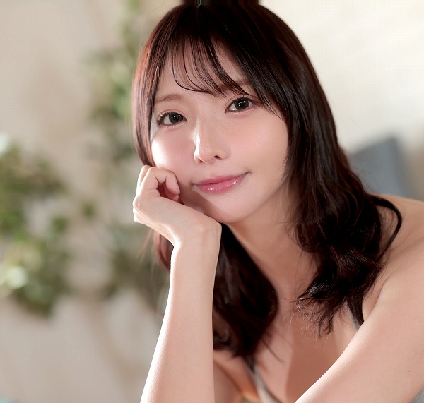 美人な人妻の強欲なSEX、新妻ゆうか (5)