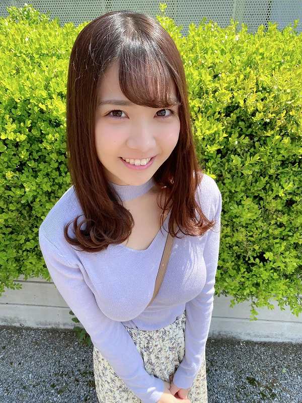 美少女の着衣巨乳パイスラ (6)