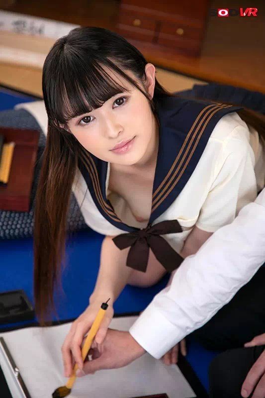 うっかり胸チラや乳首チラする女の子 (6)