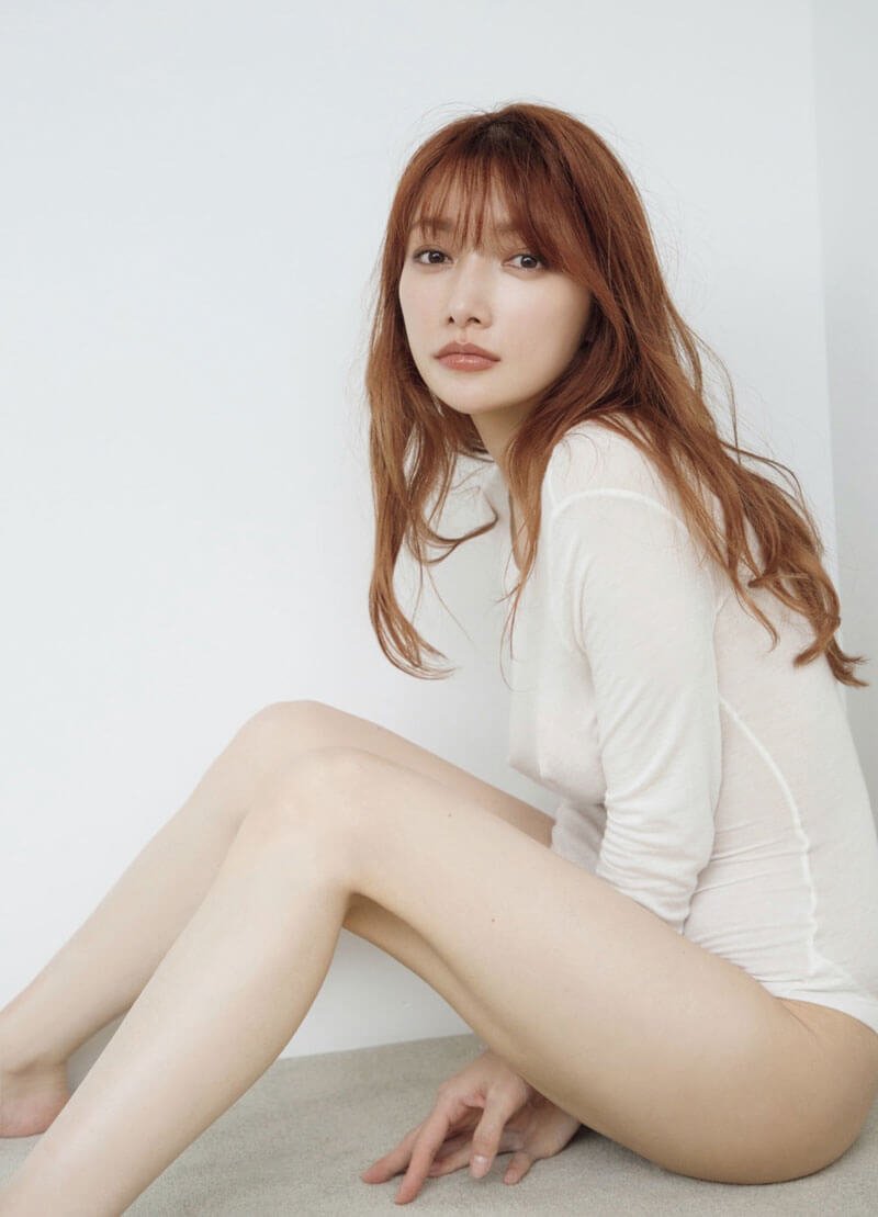 太腿がセクシーな芸能人などの美女 (19)