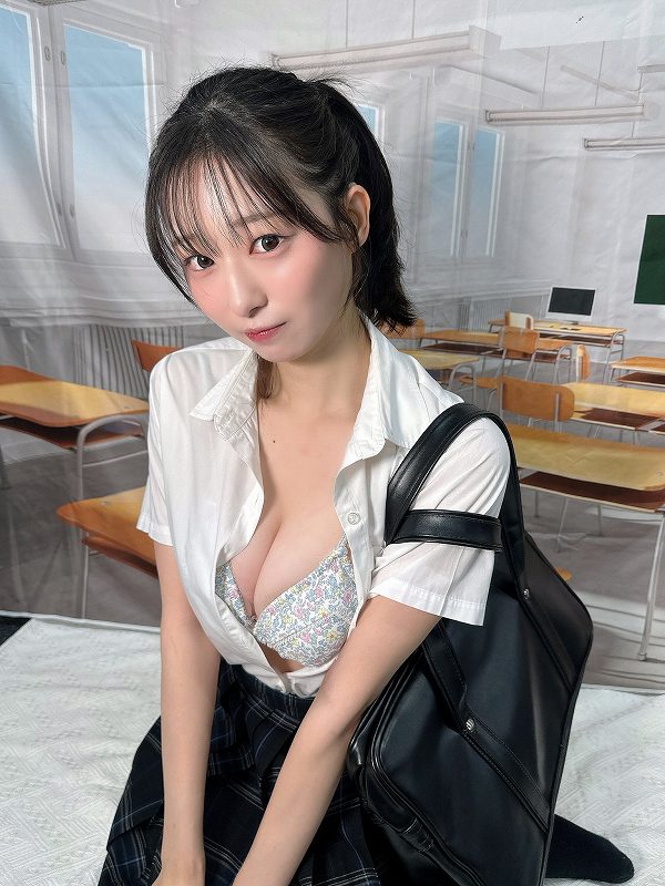 我妻ゆりか
