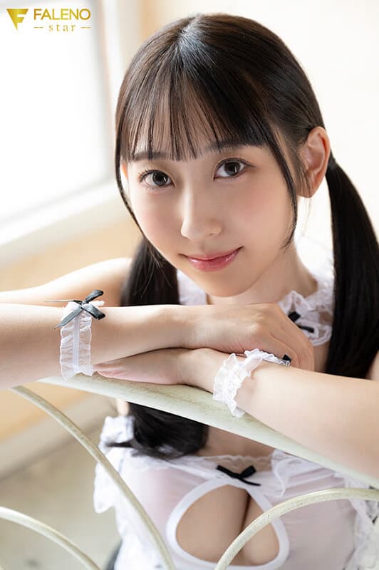地味な美少女の覚醒SEX、山下紗和 (2)