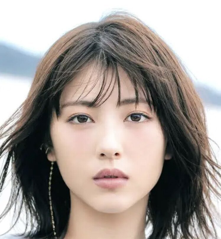 浜辺美波