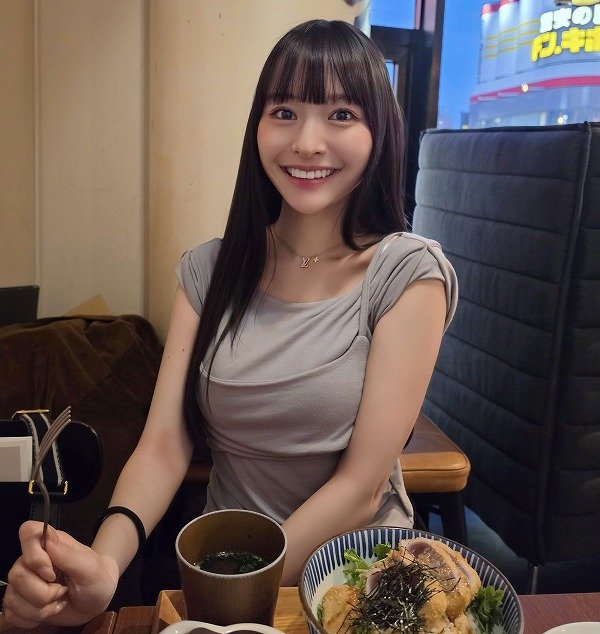 高崎かなみ